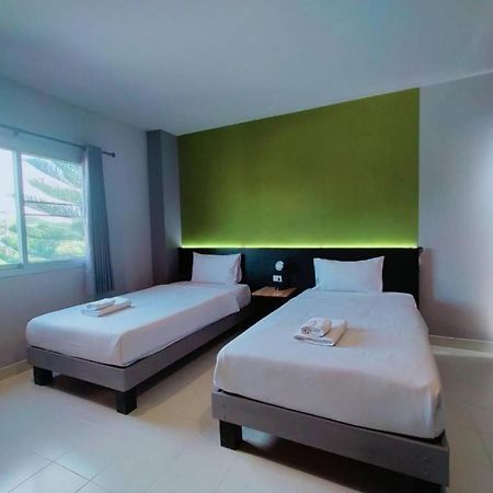 Hotel Passion Nakhon Si Thammarat Exteriör bild